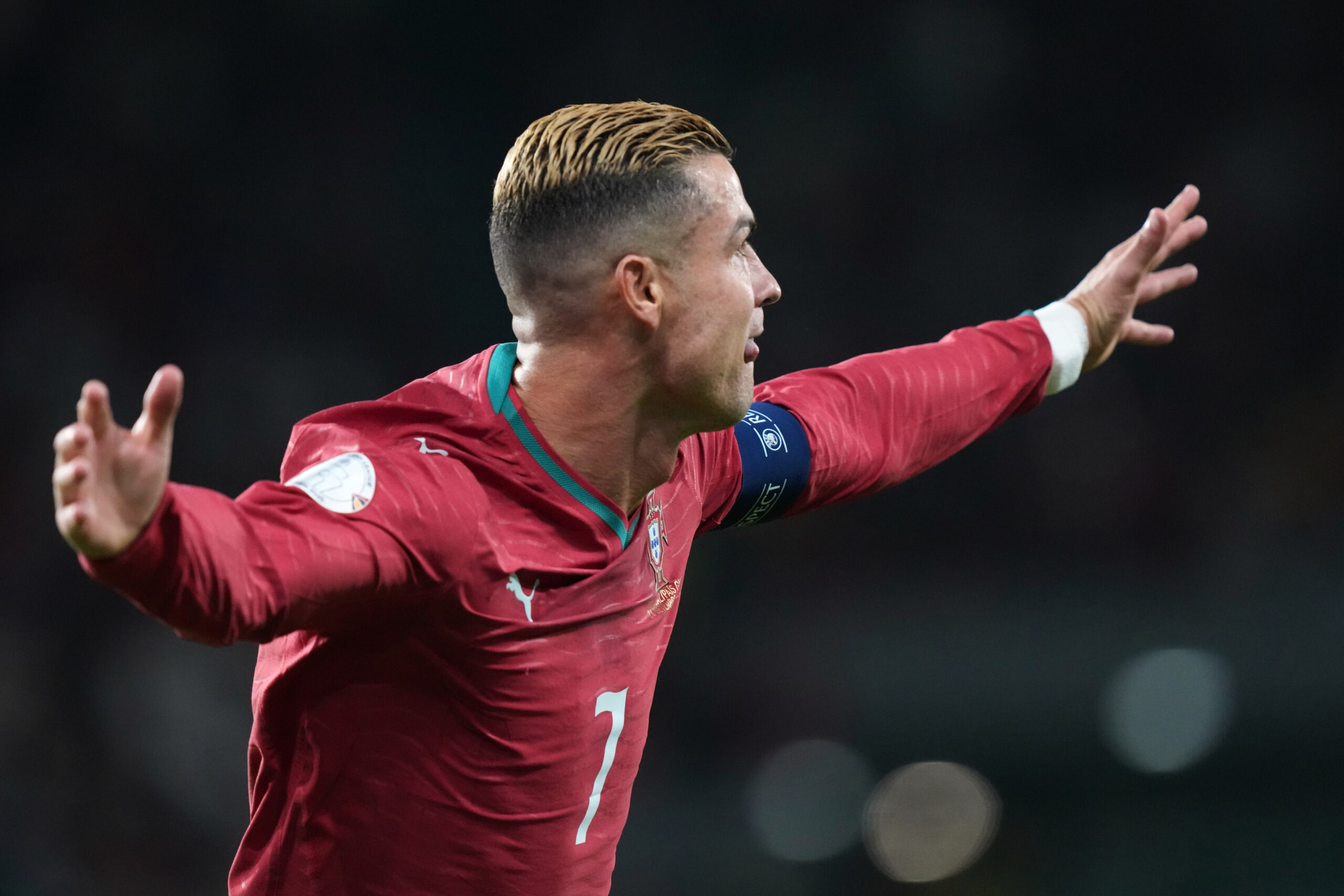 Kristijano Ronaldo na klupi Portugala posle 6.678 dana: Istorijski trenutak u Ligi nacija