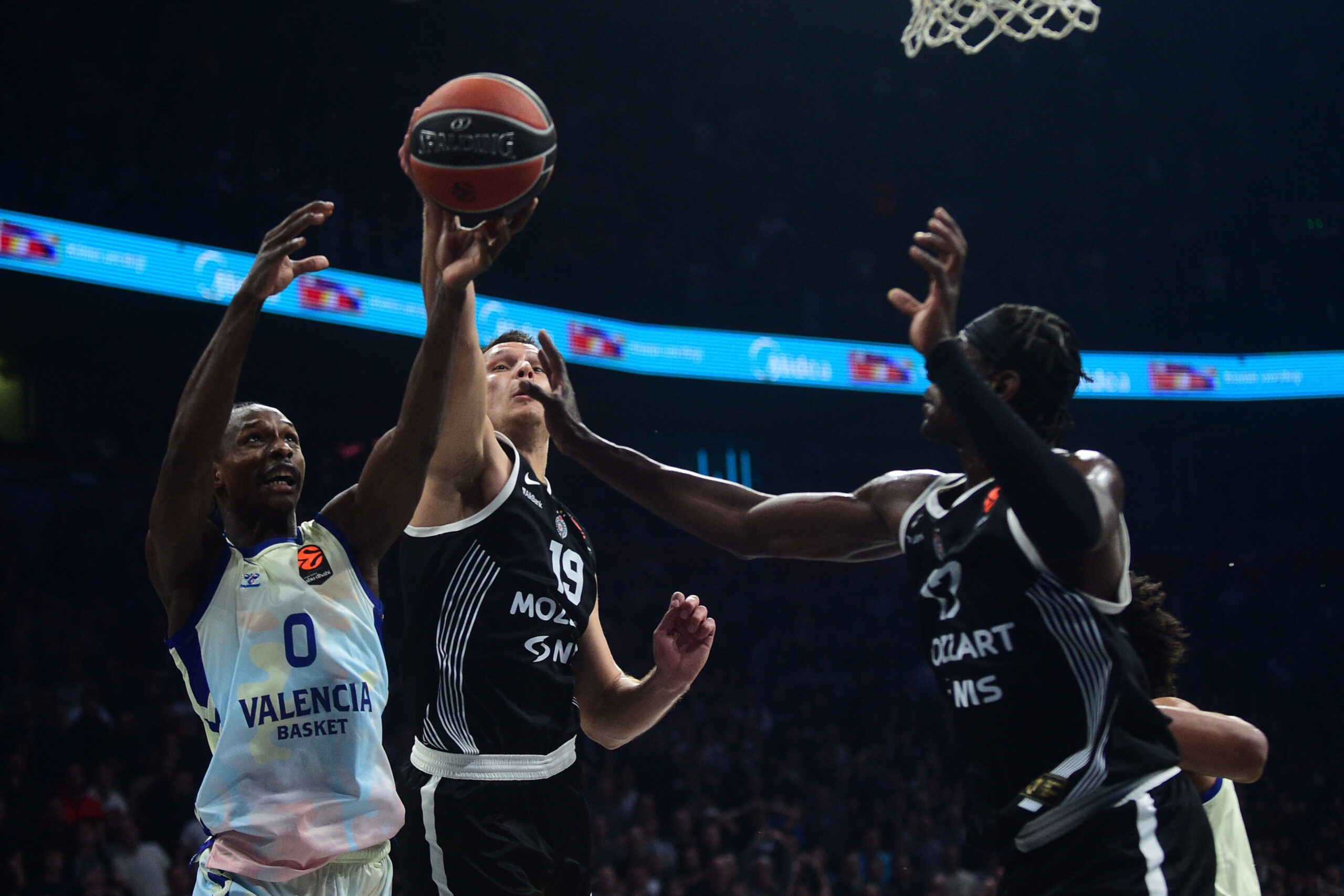 Valensija Basket ubedljivo savladala Baskoniju 111:88 u drugom kolu Evrolige – napad u Evroligi