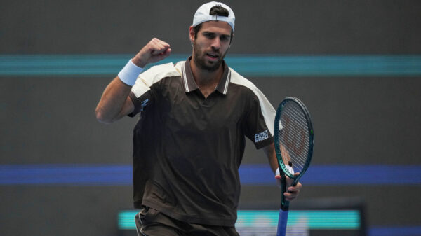 Karen Hačanov savladao Feliksa Ožea-Alijasima 6:3, 6:3 na ATP turniru u Pekingu