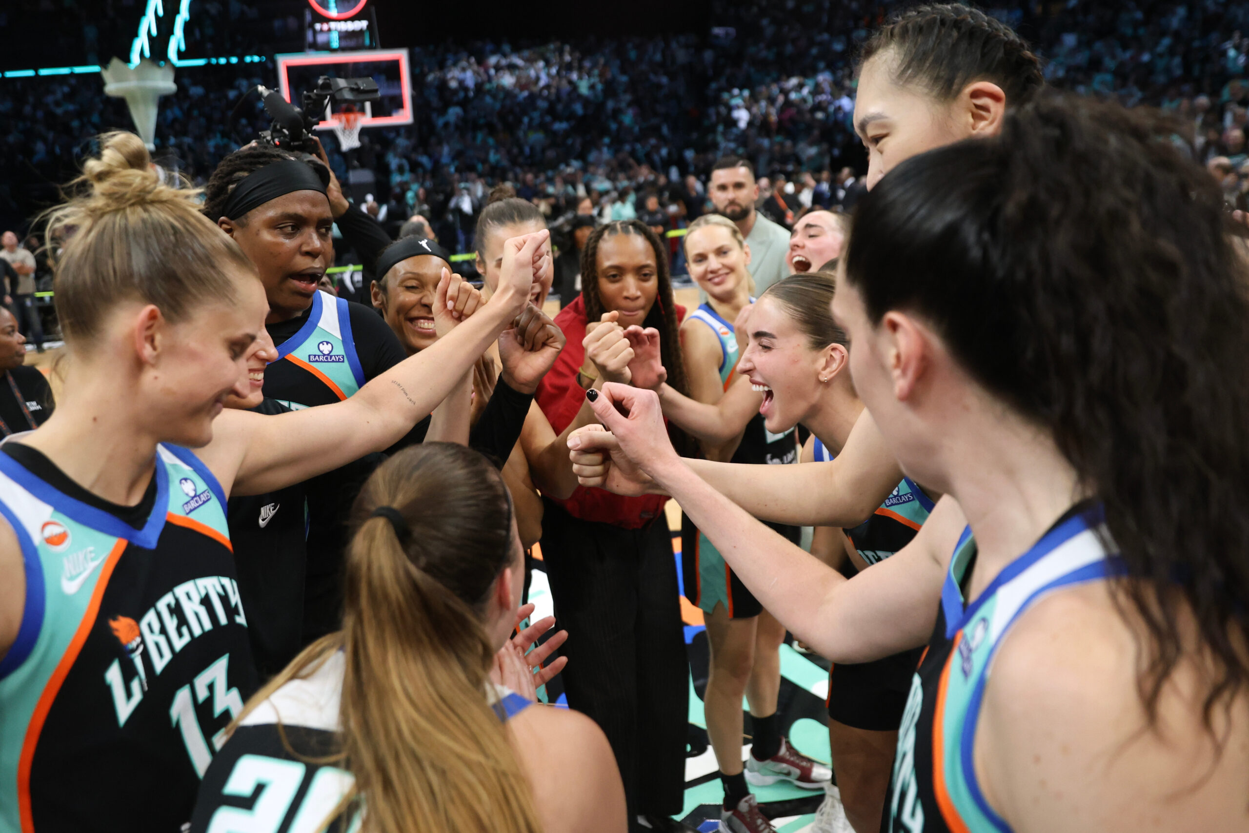New York Liberty eliminisale Minnesota Lynx 87:71 za istorijski plasman u plej-ofu WNBA