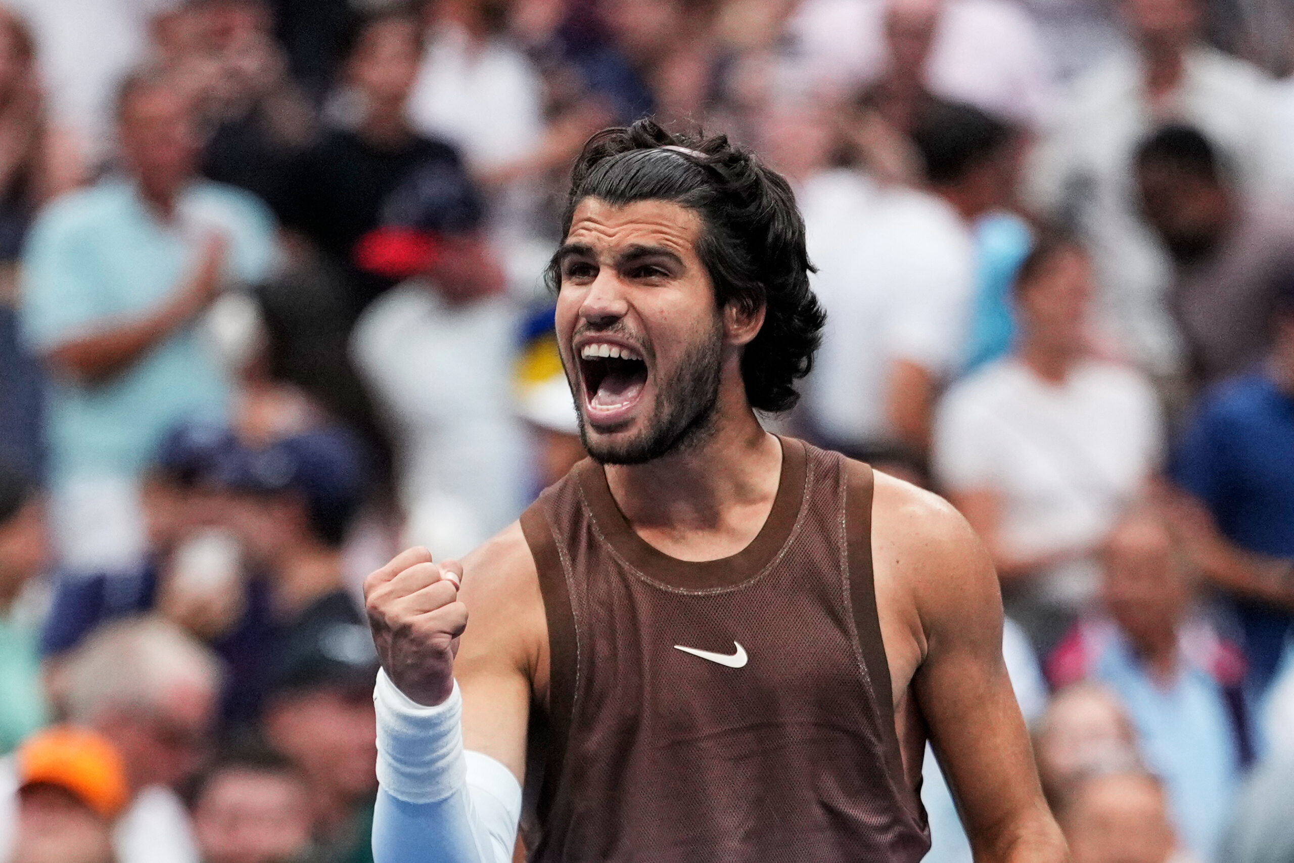 Roman Safijulin pobedio Flavija Kobolija 6:3, 6:2 u prvom kolu ATP turnira u Pekingu