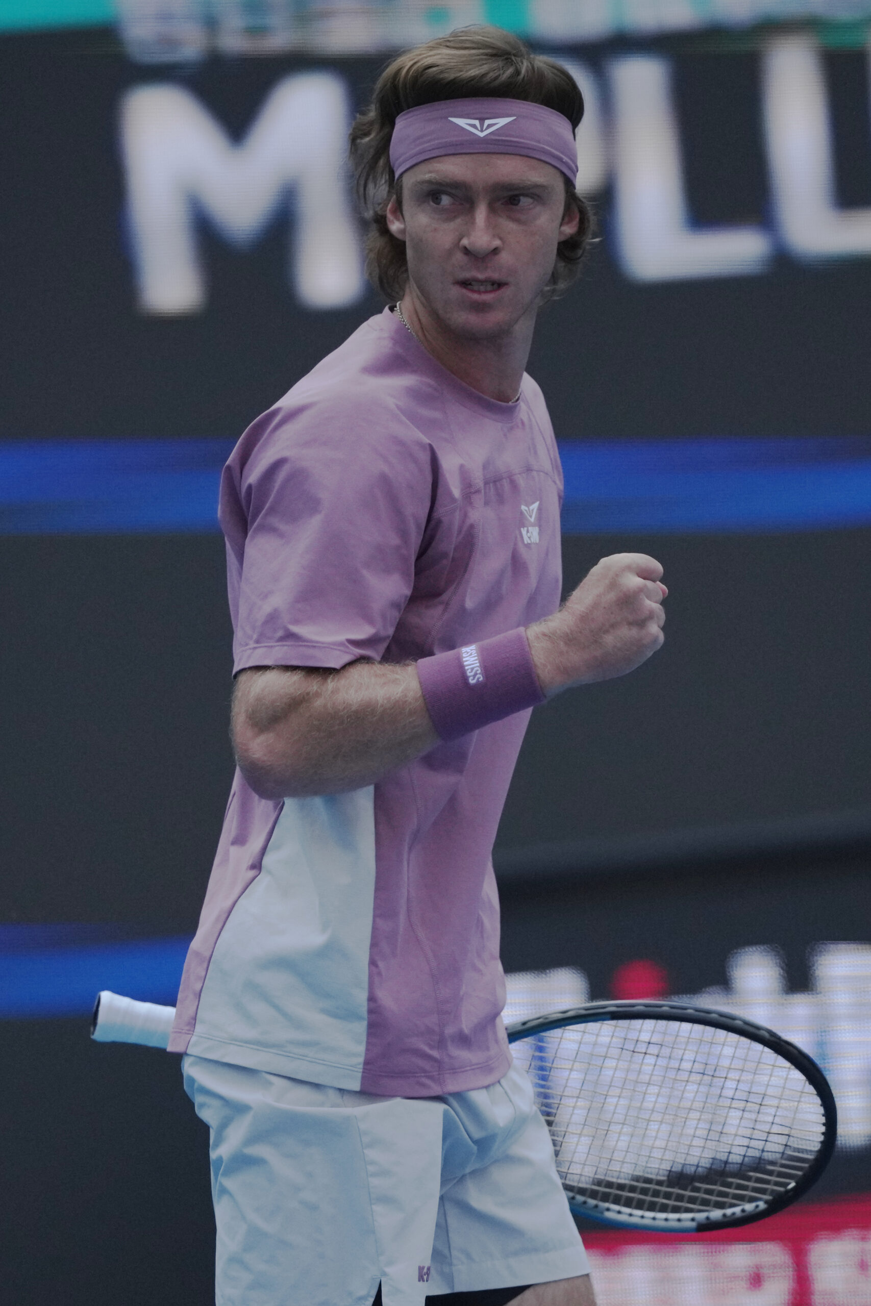 Andrej Rubljov savladao Romana Safijulina 6:2, 3:6, 6:4 za četvrtfinale u Pekingu