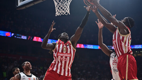 Džonatan Motli povredio mišić prednje lože tokom meča Crvene zvezde protiv Efesa – Džonatan Motli Crvena zvezda Efes