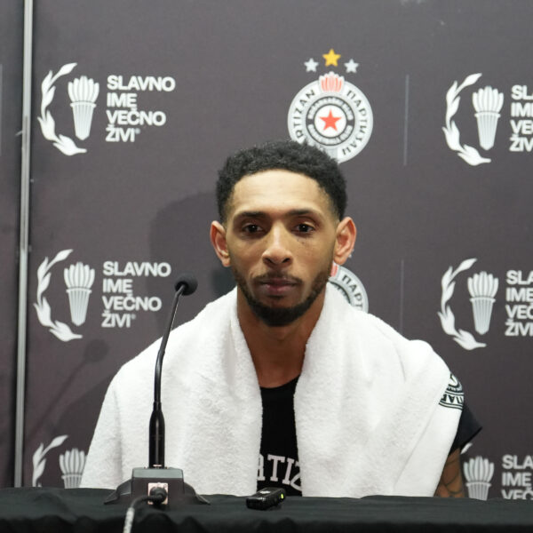 Kameron Pejn potpisao ugovor sa Efesom do kraja sezone