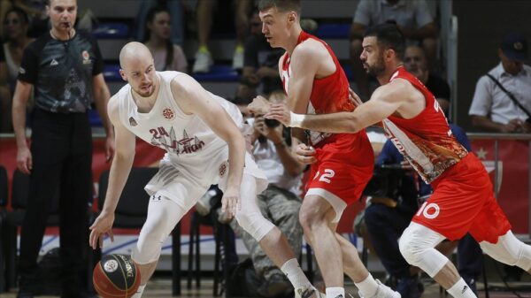 Crvena zvezda poražena od FMP-a 90:89 u ABA ligi posle 15 godina – Crvena zvezda košarka