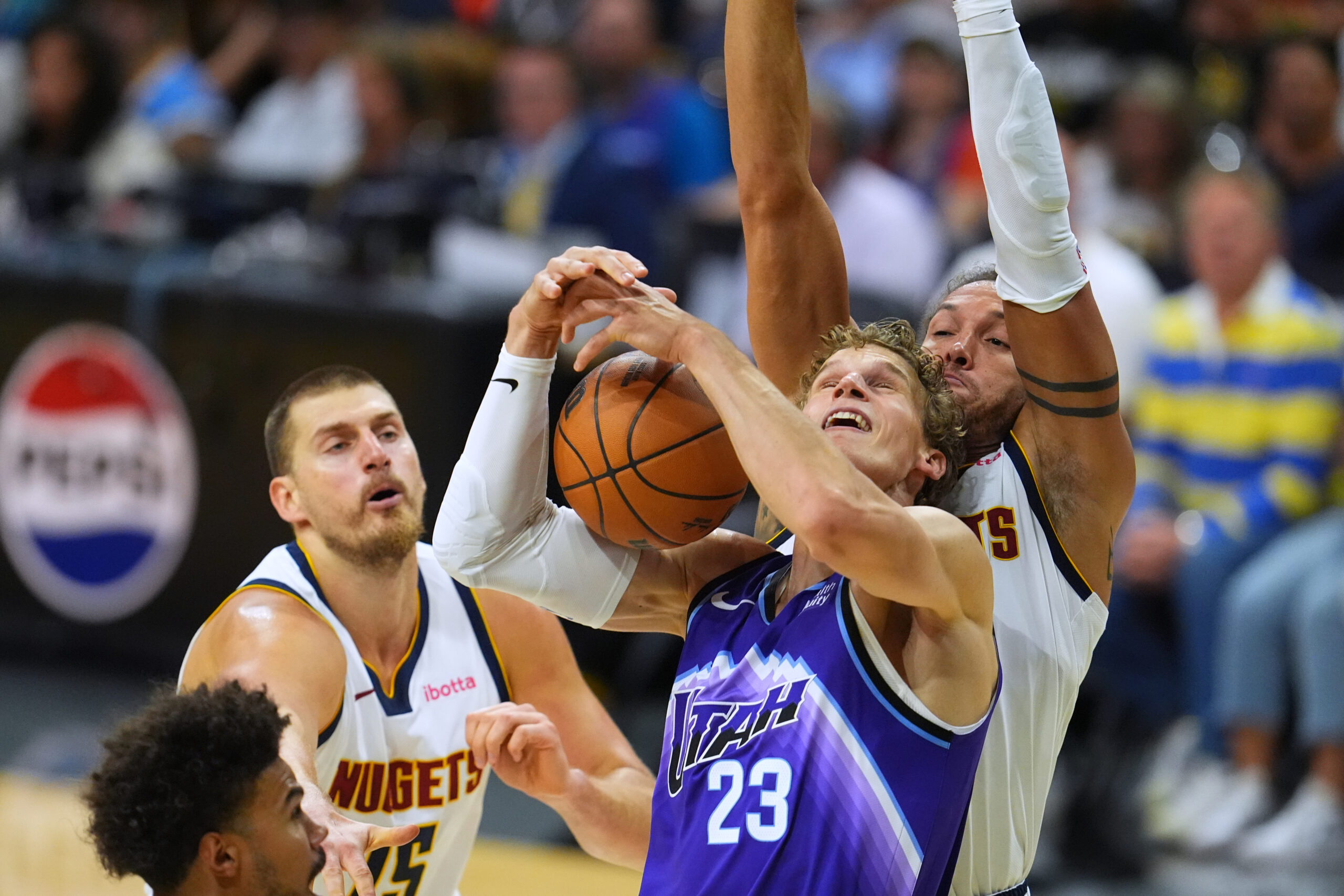 Juta pobedila Denver 109:97, Jokić zaustavljen na tri poena u pripremnoj utakmici NBA