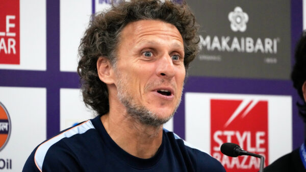 Diego Forlan predvodi Urugvaj do ubedljive pobede 6:1 protiv Indije u prijateljskom meču – Diego Forlan Urugvaj Indija
