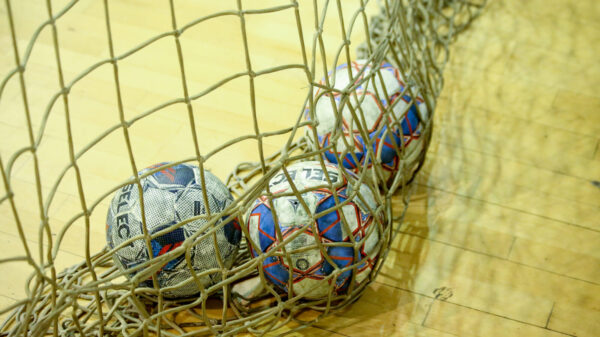 The semi-final match of the Futsal Cup of Serbia 2023/24 between KMF Novi Pazar and KMF FON Banjica was played in Pendrik Hall in Novi Pazar. Utakmica polufinala Futsal Kupa Srbije 2023/24 izmedju KMF Novi Pazar i KMF FON Banjica je odigrana u Dvorani Pendrik u Novom Pazaru.