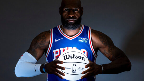 Lebron Džejms: 'Netačno je da sam kritikovao Embida zbog kašnjenja' – Lebron Džejms Philadelphia 76ers NBA