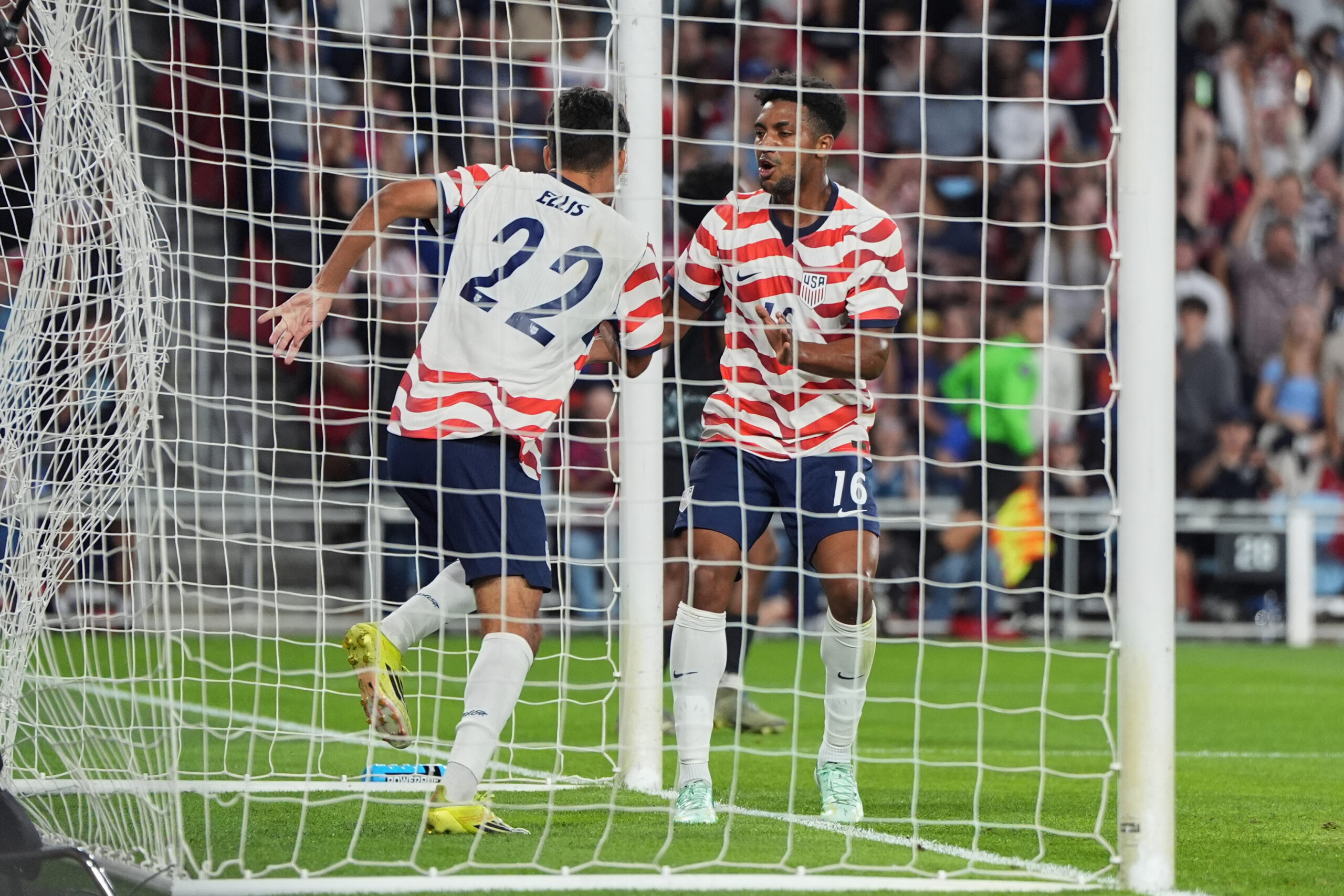 Sjedinjene Američke Države pobedile Kanadu 1:0 i ostvarile četvrtu uzastopnu pobedu – Justin Ellis Sjedinjene Američke Države Kanada