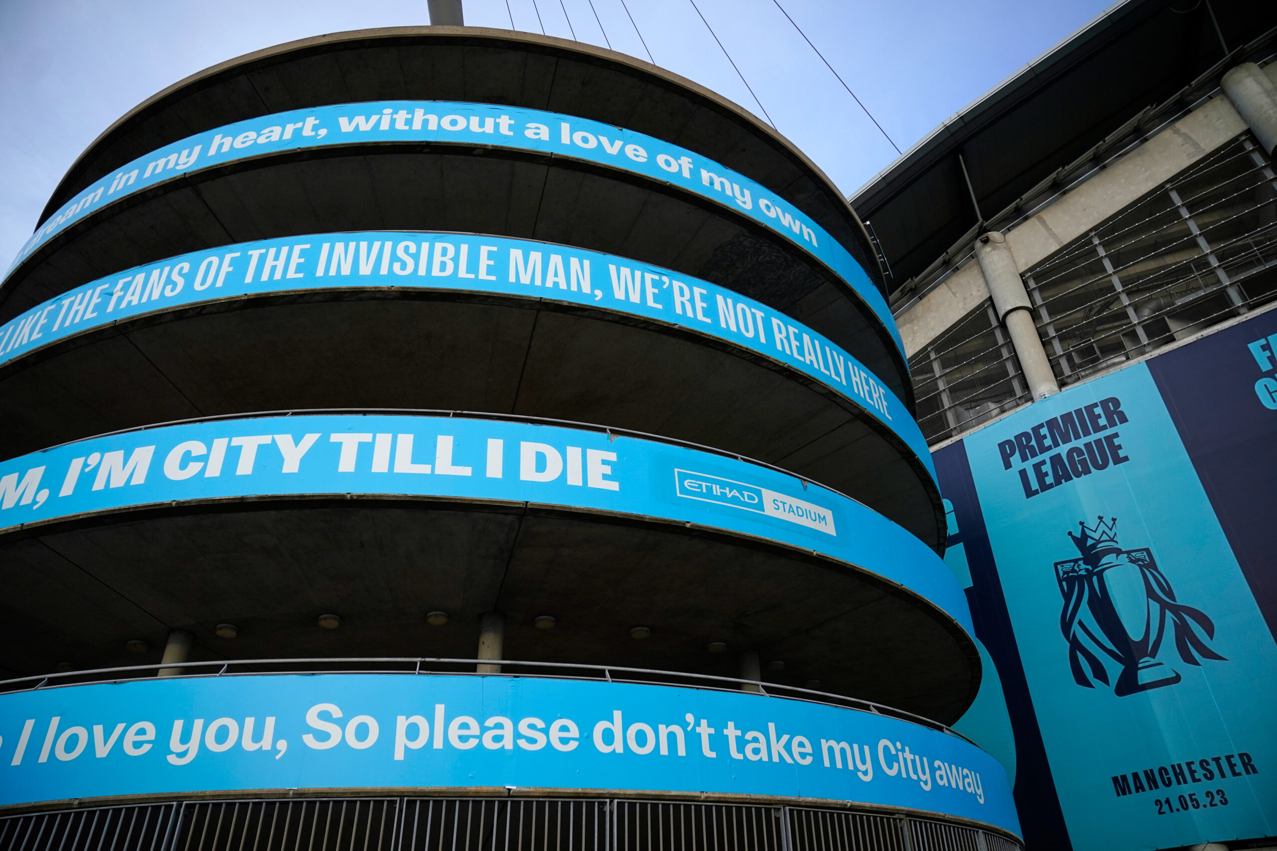 Manchester City i tradicija banana: Simbol otpora pred izazov na Enfildu – Manchester City Enfild banana