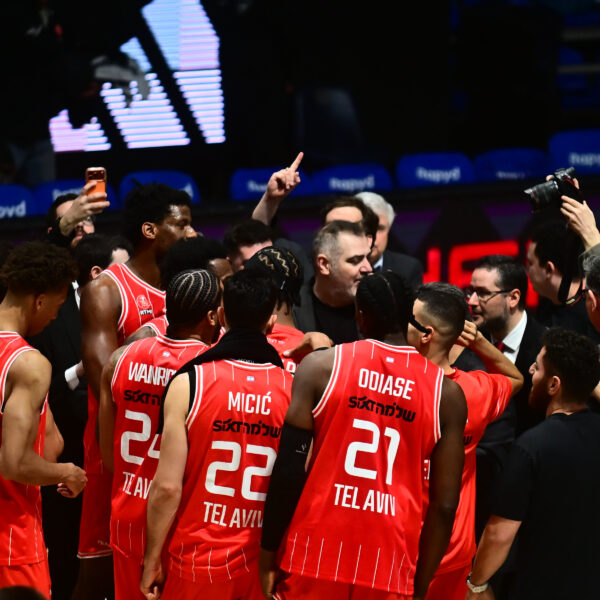 Valensija pobedila Hapoel Tel Aviv 93:82 i ostala neporažena u Evroligi