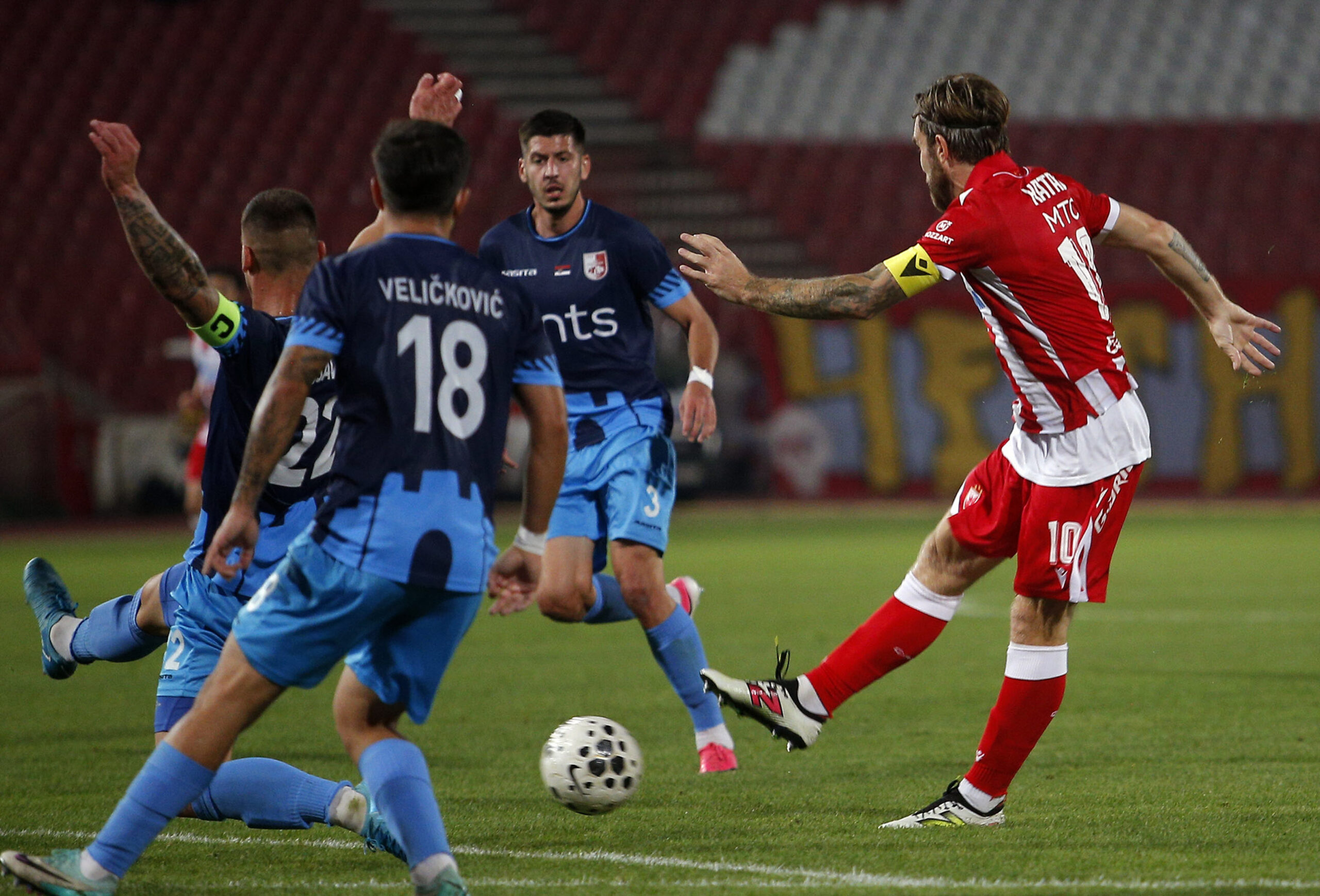 Albert Rijera suspendovao Aleksandra Kataija, Crvena zvezda podržala odluku trenera – Albert Rijera Aleksandar Katai Crvena zvezda