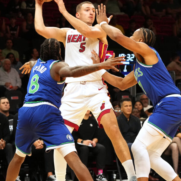 Majami poražen od Minesote 125:124, Nikola Jović briljirao u NBA predsezoni – Nikola Jović Majami Minesota