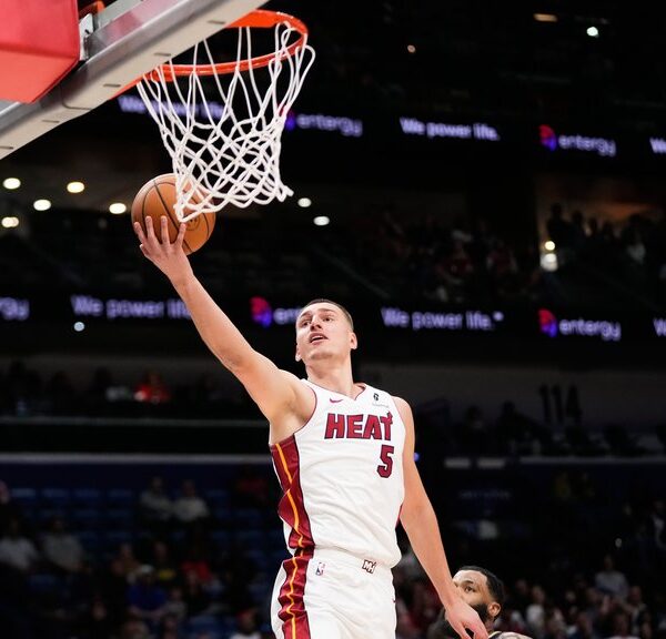 Nikola Jović postigao 16 poena u tesnom porazu Majamija protiv Minesote u NBA predsezoni – Nikola Jović NBA