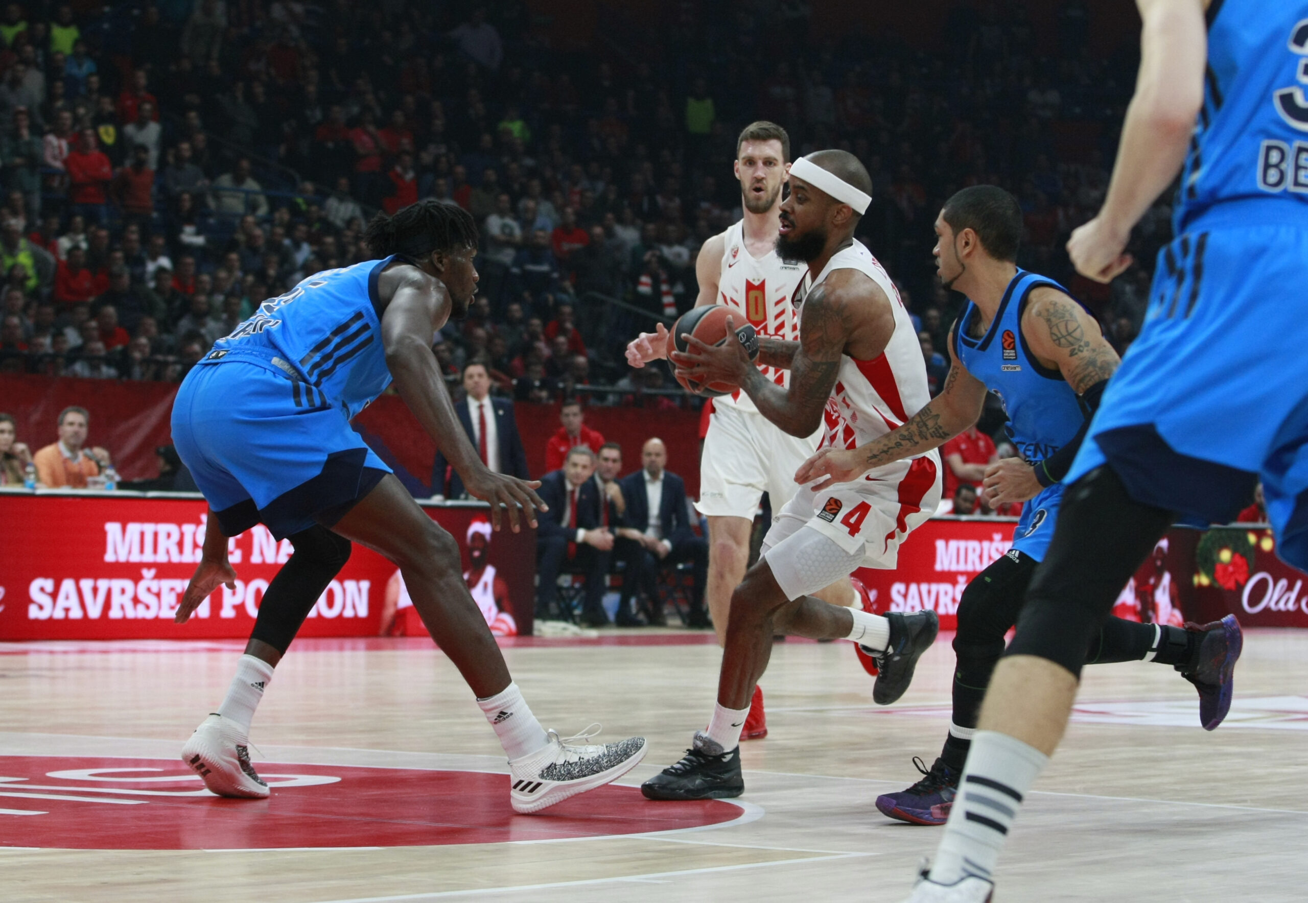 Valensija poražena od Olimpijakosa 97:102 posle produžetka u Evroligi – Valensija Olimpijakos Evroliga košarka