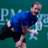 Danil Medvedev savladao Stefanosa Cicipasa 6:4, 7:5 za plasman u četvrtfinale Mastersa u Šangaju