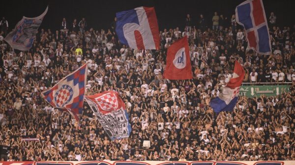 Navijači Hajduka uzvikivali nacističke parole tokom pobede nad Ajaksom u Ligi konferencije – incident na utakmici Hajduk Ajaks