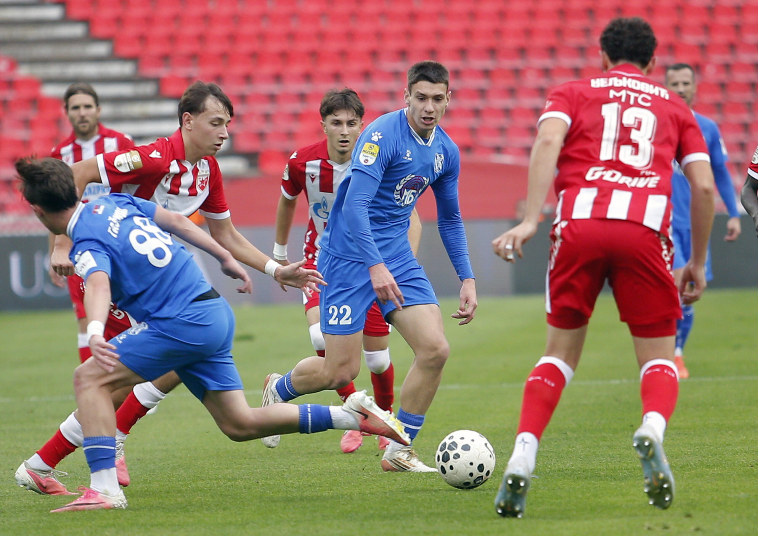Albert Rijera: Igrači Crvene zvezde moraju da shvate zahteve kluba