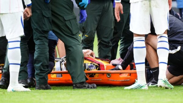 Emiliano Martinez operisan posle sudara na utakmici Čelsija i Evertona – povreda Emiliana Martineza