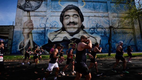 Diego Maradona obeležava 50 godina od profesionalnog debija u dresu Argentinos Juniorsa