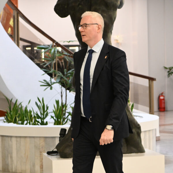 Dejan Tomašević i Dejan Bojović nagradili Osnovnu školu Vožd Karađorđe u Gornjem Matejevcu – Dejan Tomašević Osnovna škola Vožd Karađorđe