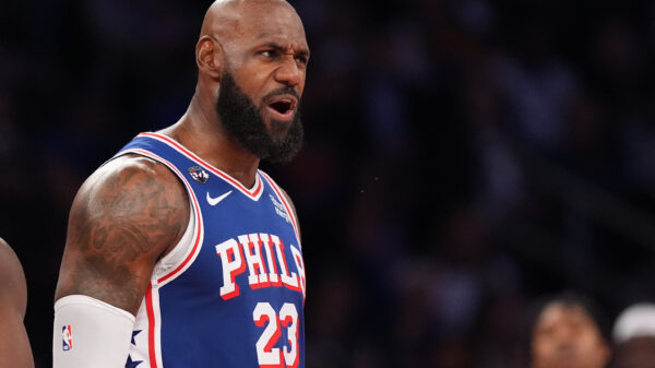 Donald Tramp kritikovao Lebrona Džejmsa zbog ponašanja tokom američke himne – Lebron Džejms NBA Njujork