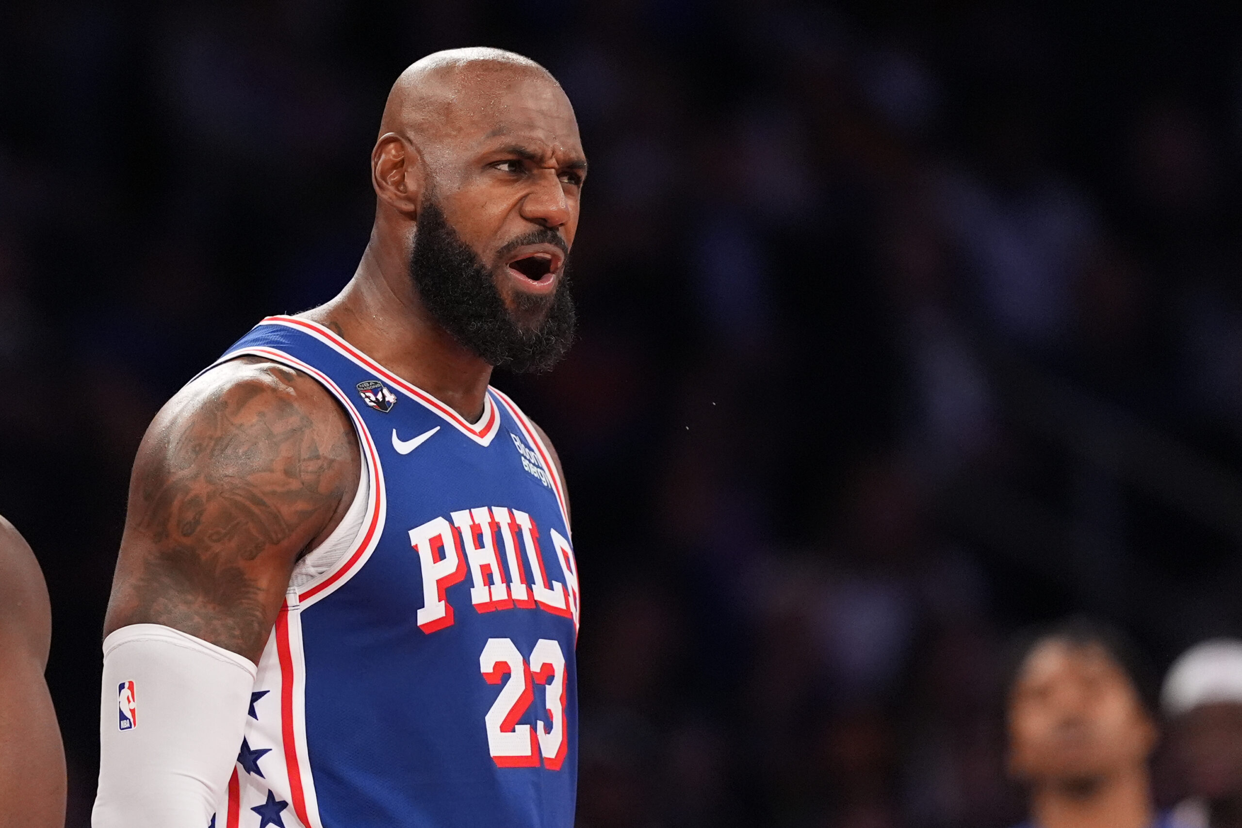 Donald Tramp kritikovao Lebrona Džejmsa zbog ponašanja tokom američke himne – Lebron Džejms NBA Njujork