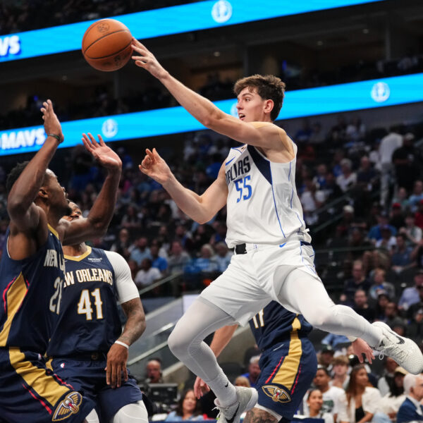 Sergio de Larrea debitovao u NBA okružen zvezdama Dalasa i Hjustona – Sergio de Larrea NBA debi