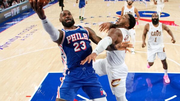 LeBron Džejms odgovorio Trampu na kritike zbog ponašanja tokom himne – LeBron Džejms NBA himna