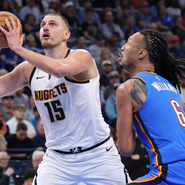Nikola Jokić postigao 13 poena u porazu Denver Nagetsa od Oklahome na startu NBA sezone