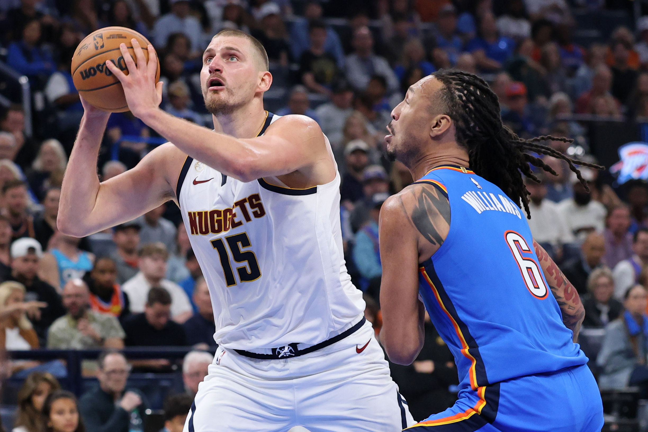Nikola Jokić postigao 13 poena u porazu Denver Nagetsa od Oklahome na startu NBA sezone