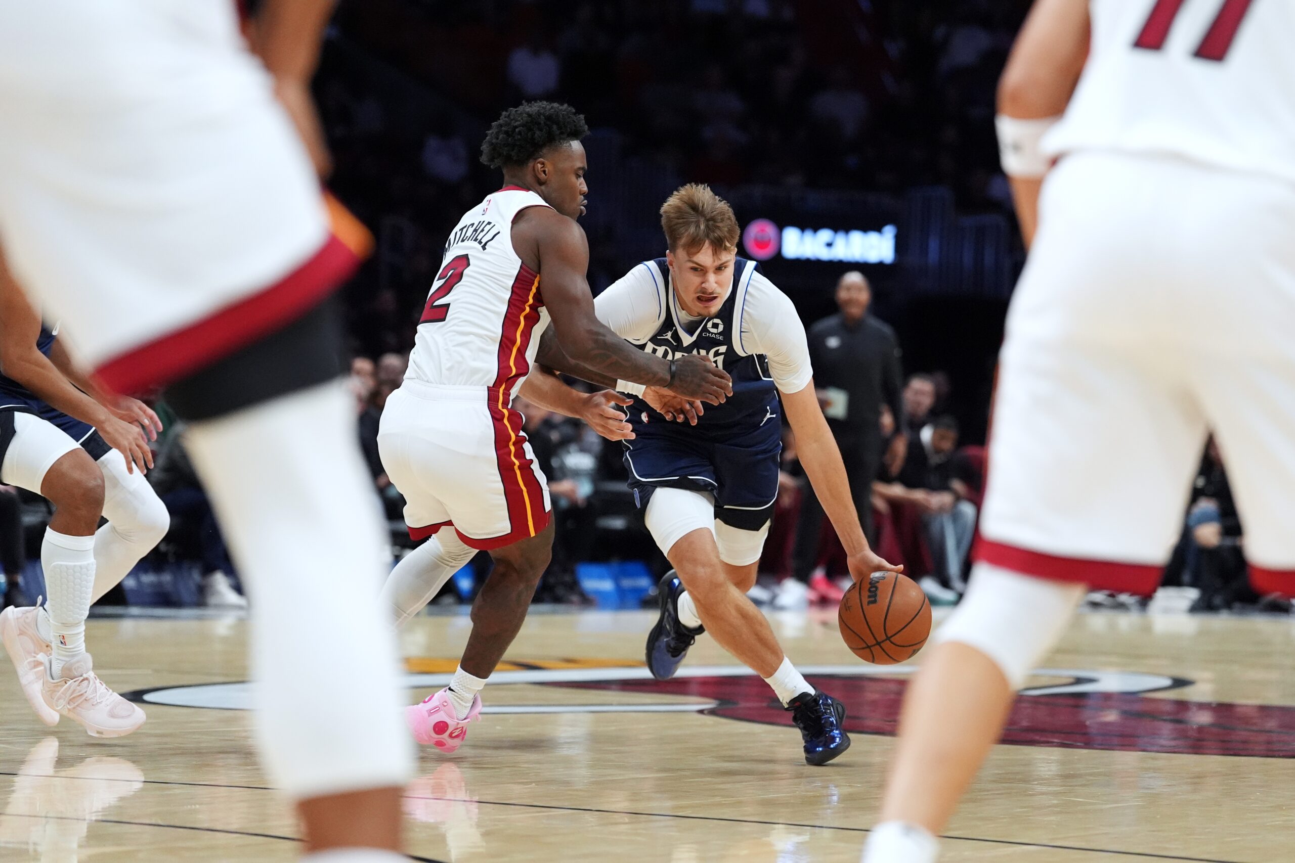 Dallas Mavericks pobedili Miami Heat 113:109 u NBA, Cooper Flagg predvodio tim – Cooper Flagg Dallas Mavericks