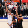 Njujork Niksi pobedili Detroit 111:97 i izbegli najgori start šampiona u NBA za 57 godina – Karl-Entoni Tauns Njujork Niksi Detroit Pistons