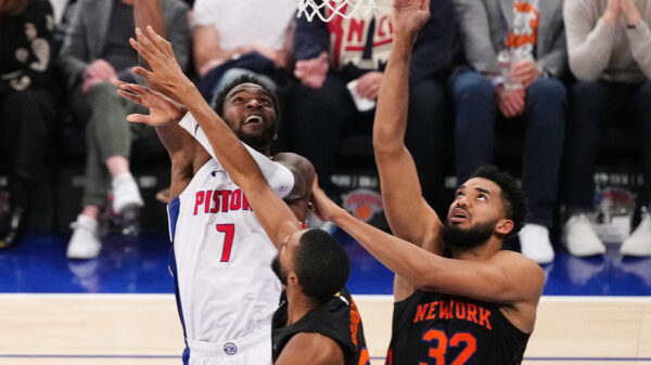 Njujork Niksi pobedili Detroit 111:97 i izbegli najgori start šampiona u NBA za 57 godina – Karl-Entoni Tauns Njujork Niksi Detroit Pistons