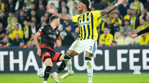 Archie Brown i Abdülkerim Bardakci suspendovani zbog tuče posle derbija Fenerbahče – Galatasaraj – Archie Brown Fenerbahče Galatasaraj derbi